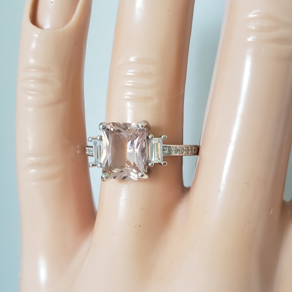 Sterling 2ct Morganite Ring - Picture 8 of 8